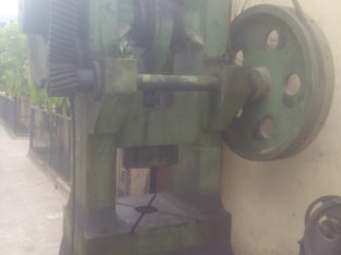 100 Ton Power Press