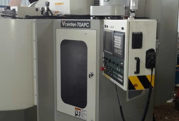 VMC DOUBLE PALATE CHANGER 700X400 ATC26 WITH CHIP CANVER,MANUAL BOOKS