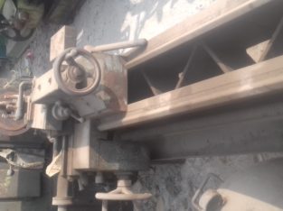 LATHE  MACHINE