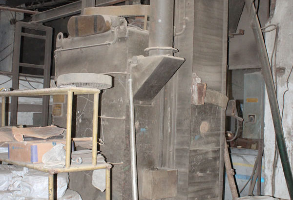 Hanger Type Shot Blasting Machine with Dust Collector